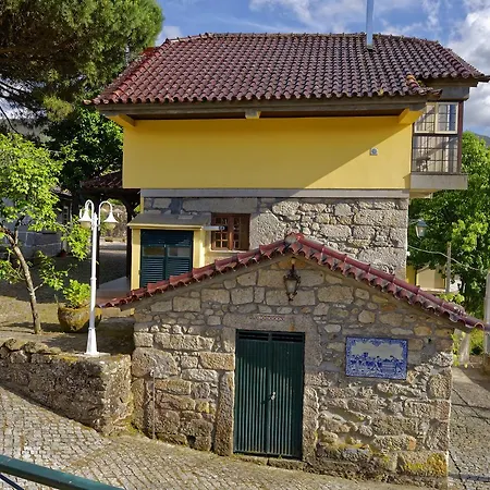 Zen Vouga Farm stay *